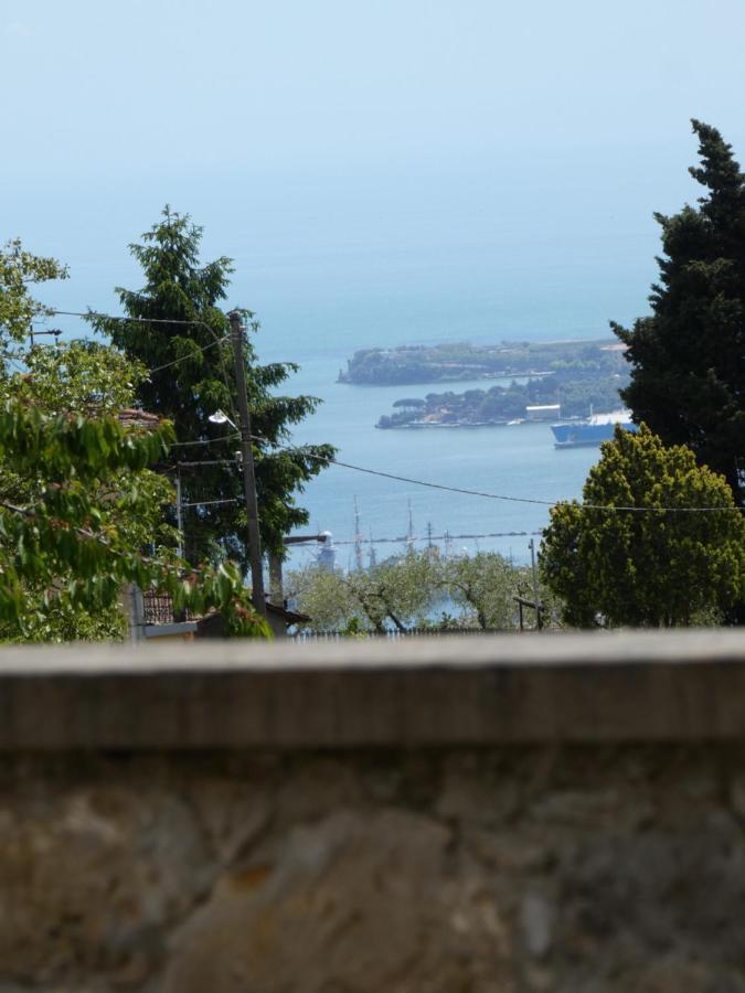 Sant'Anna Hostel La Spezia Eksteriør billede